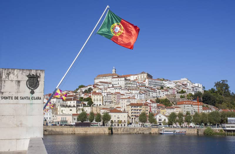 Orilla del río Mondego que ver en coimbra