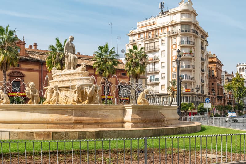 Puerta de Jerez, una de las cosas que hacer en Sevilla