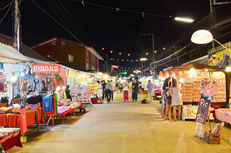 Pai Walking Street