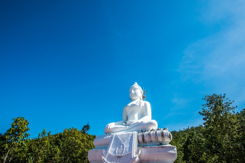 Gran Buda Blanco en Pai