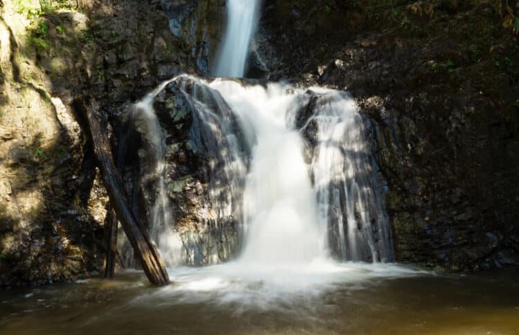 Mae Yem Waterfall