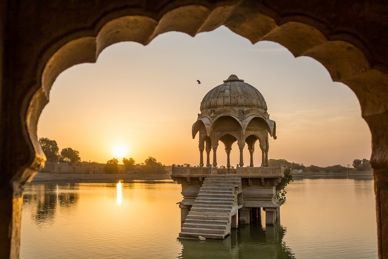 Gadisar Lake
