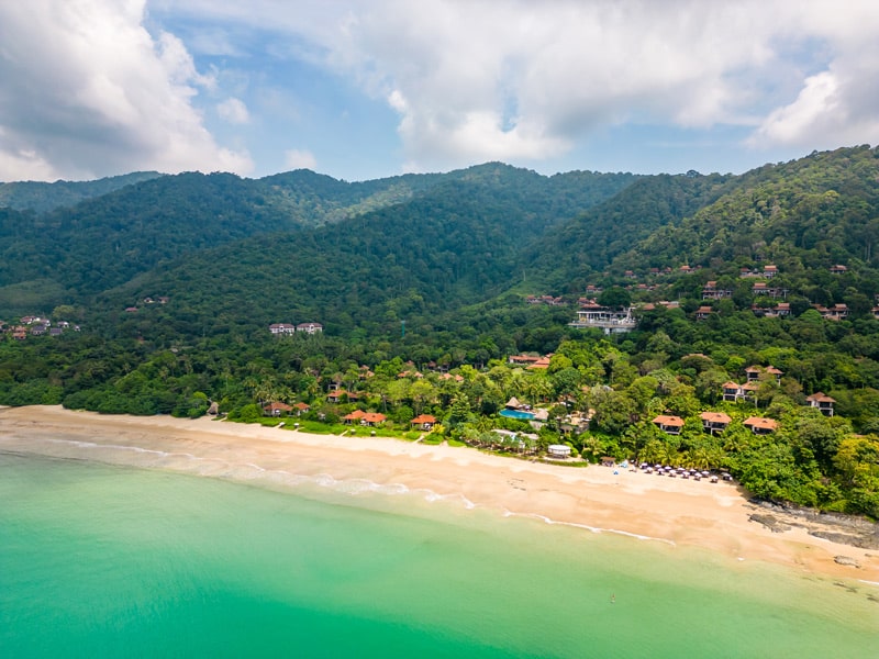 Bamboo Beach, una de las playas mรกs bonitas que ver en Koh Lanta
