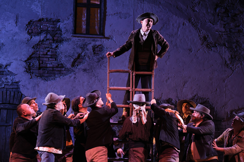 Teatro en MalasaƱa