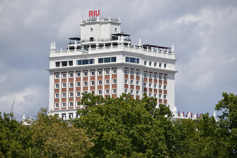 Subir a la azotea del Hotel Riu Plaza EspaƱa, algo que hacer en MalasaƱa