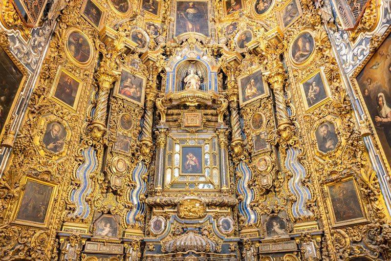 Altar de la Iglesia de San Luis de los Franceses