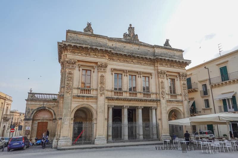 teatro comunal tina lorenzo