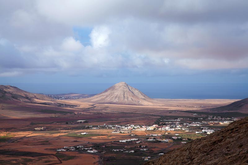 Tindaya, norte de la isla, donde alojarse en Fuerteventura