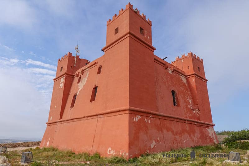torre roja malta