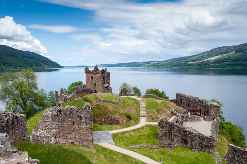 Urquhart Castle en la guía de Edimburgo