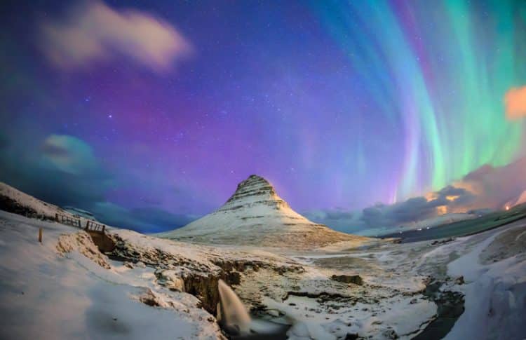 Cómo organizar un viaje barato a Islandia