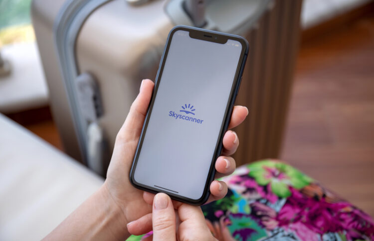 Cómo conseguir vuelos baratos en Skyscanner