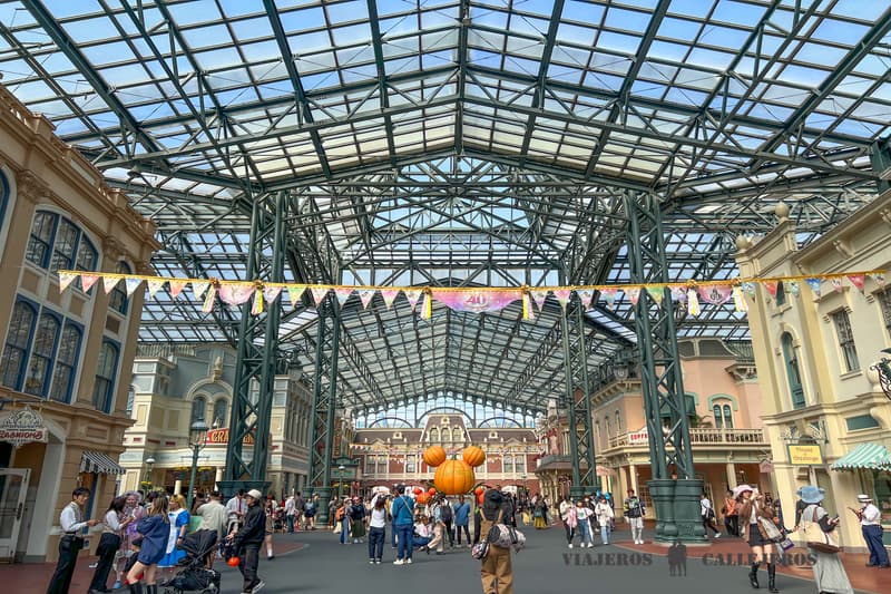 World Bazaar en Disney Tokyo